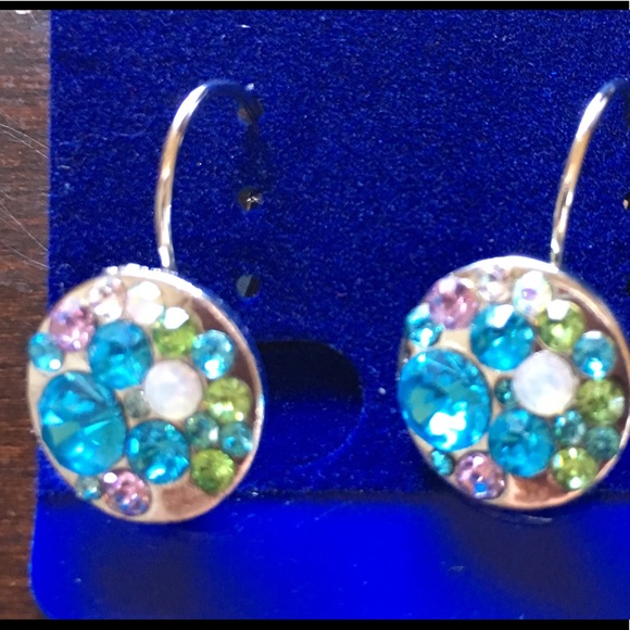 Stunning Crystal Earrings - Picture 2 of 2